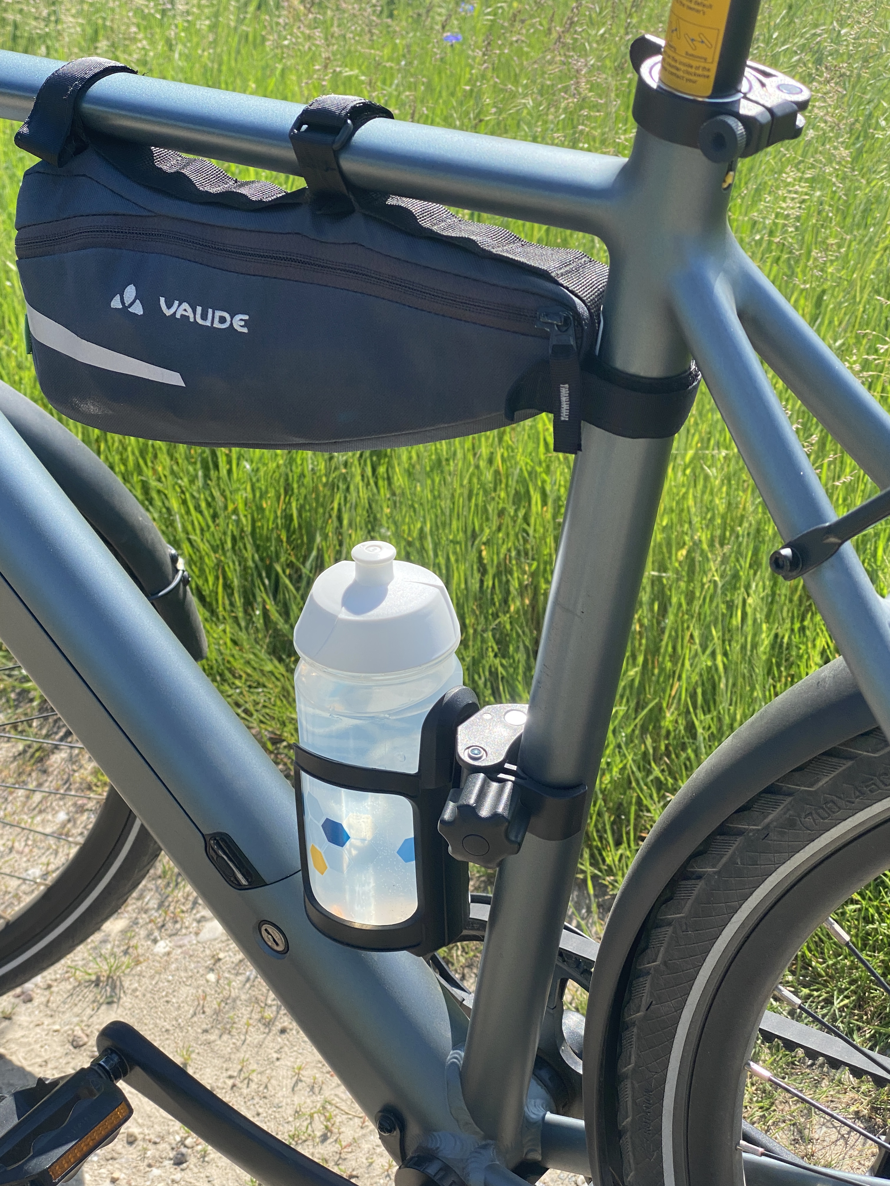 Benndorf und Hildebrand fördert die Gesundheit und Fitness seiner Mitarbeitenden durch gemeinsame Fahrradtouren, Stadtradeln und ein Fahrradleasing-Programm.